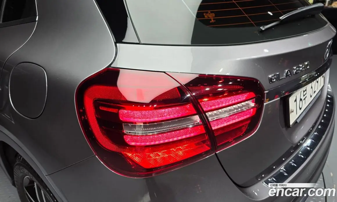 Mercedes-Benz GLA-Class 2019 2.0 автомат (гидро), фото 9 Mercedes-Benz GLA-Class 2019 2.0 автомат (гидро), фото 9