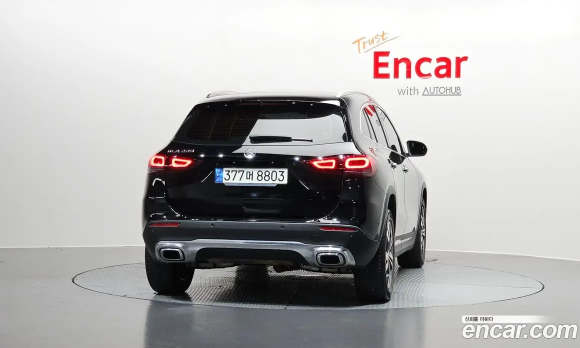 Mercedes-Benz GLA-Class 2021 2.0 автомат (гидро), фото 4