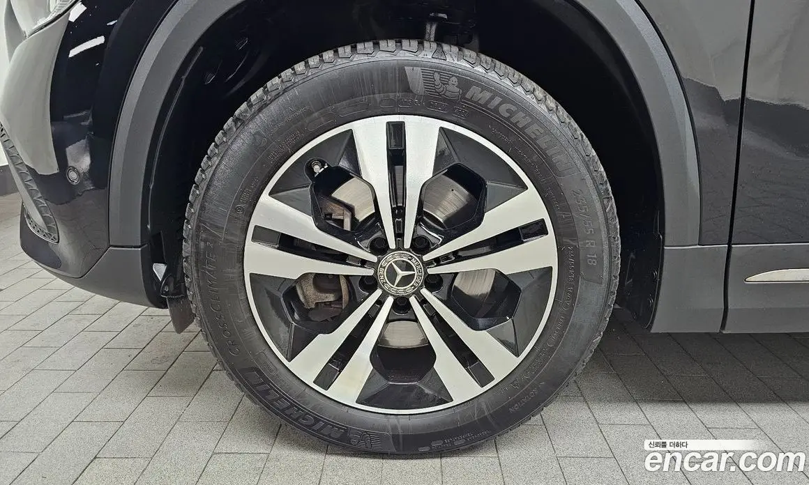 Mercedes-Benz GLA-Class 2021 2.0 автомат (гидро), фото 5