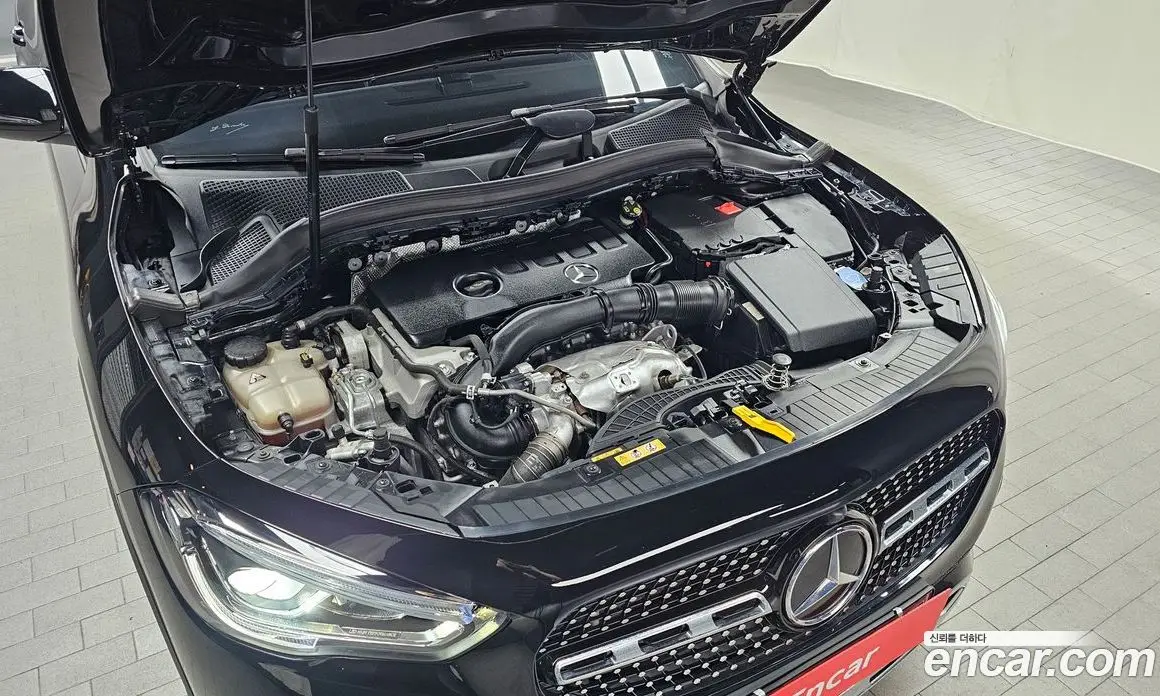 Mercedes-Benz GLA-Class 2021 2.0 автомат (гидро), фото 6
