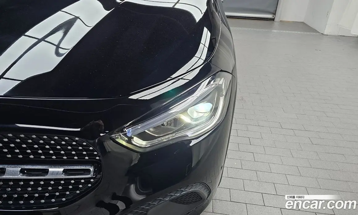 Mercedes-Benz GLA-Class 2021 2.0 автомат (гидро), фото 8