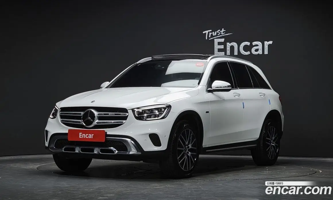 Mercedes-Benz GLC-Class 2020 2.0 автомат (гидро), фото 1 Mercedes-Benz GLC-Class 2020 2.0 автомат (гидро), фото 1