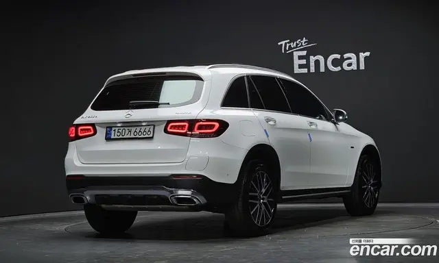 Mercedes-Benz GLC-Class 2020 2.0 автомат (гидро), миниатюра 2 Mercedes-Benz GLC-Class 2020 2.0 автомат (гидро), миниатюра 2