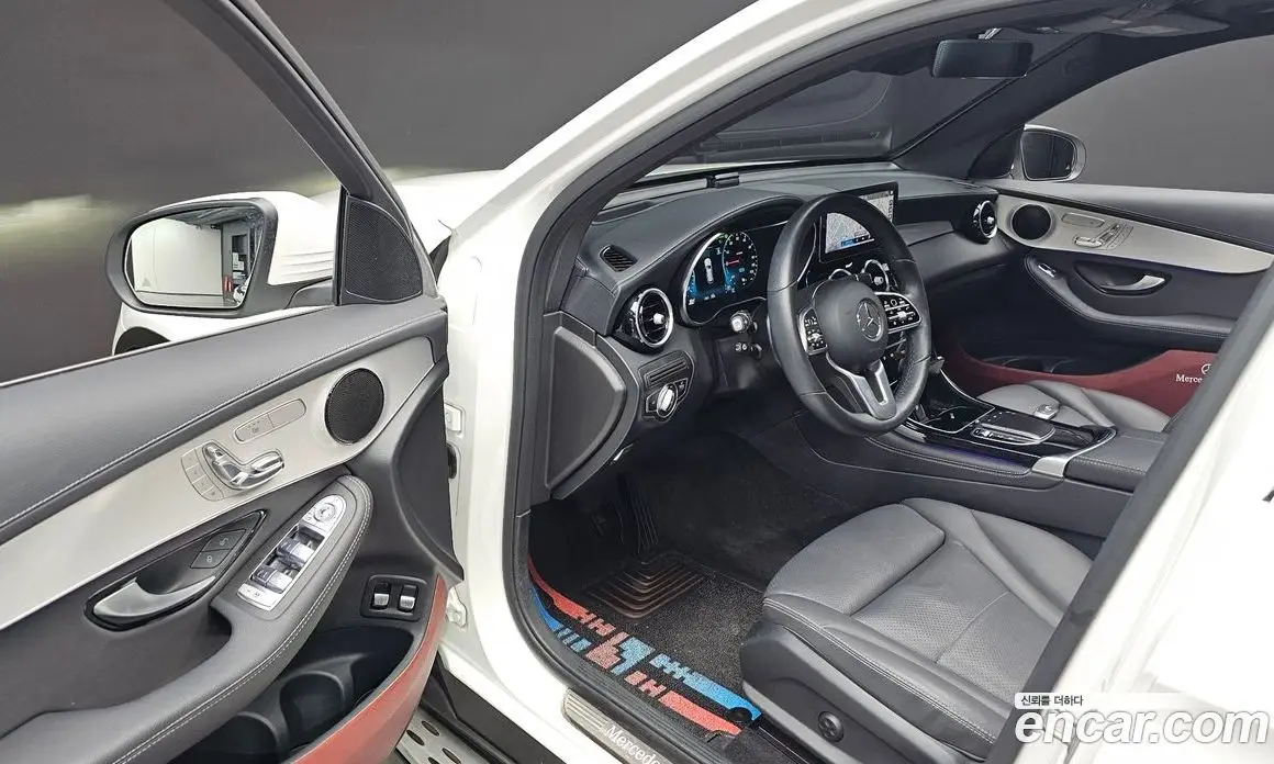 Mercedes-Benz GLC-Class 2020 2.0 автомат (гидро), фото 17 Mercedes-Benz GLC-Class 2020 2.0 автомат (гидро), фото 17
