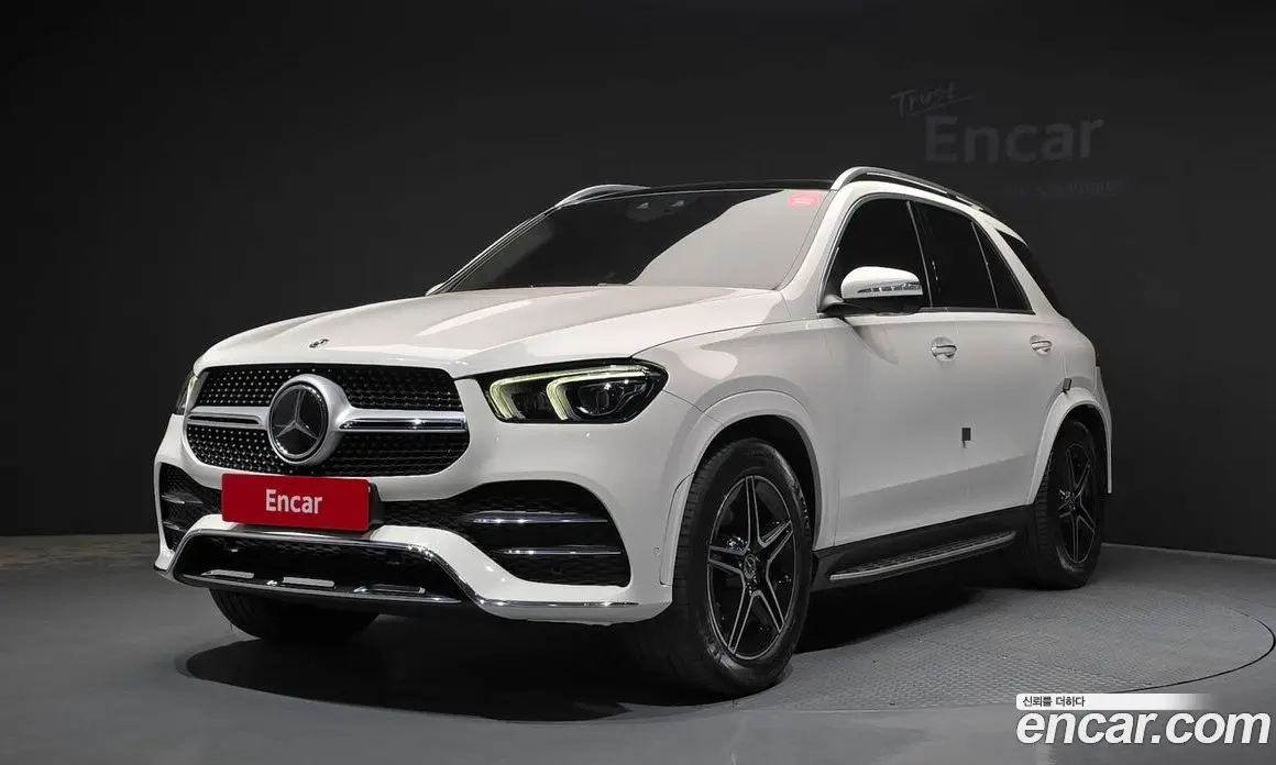 Mercedes-Benz GLE-Class 2021 3.0 автомат (гидро), фото 1 Mercedes-Benz GLE-Class 2021 3.0 автомат (гидро), фото 1