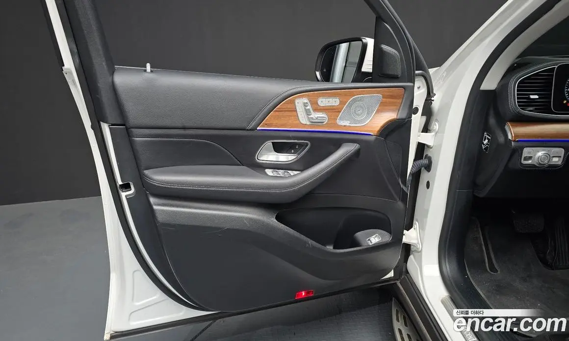 Mercedes-Benz GLE-Class 2021 3.0 автомат (гидро), фото 14 Mercedes-Benz GLE-Class 2021 3.0 автомат (гидро), фото 14