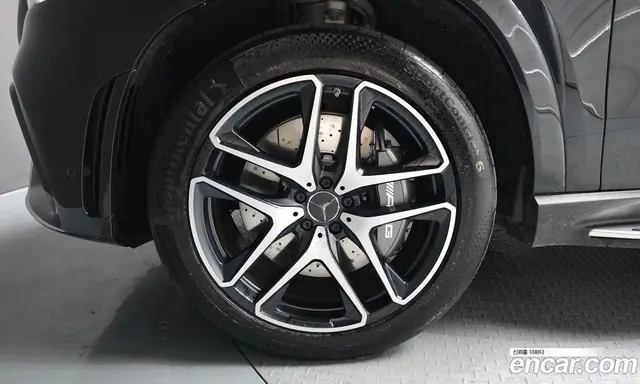 Mercedes-Benz GLE-Class 2022 3.0 автомат (гидро), миниатюра 5