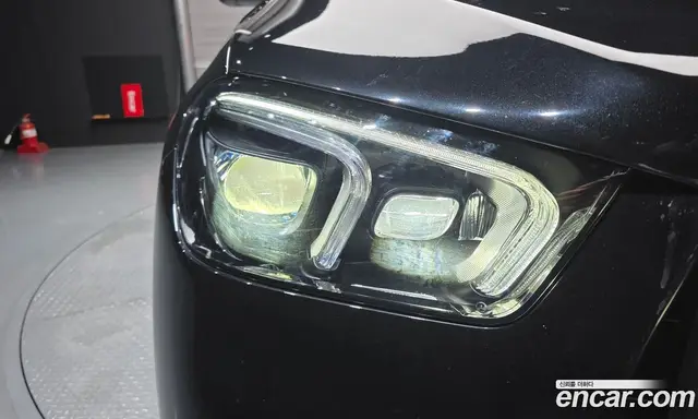 Mercedes-Benz GLE-Class 2022 3.0 автомат (гидро), миниатюра 8