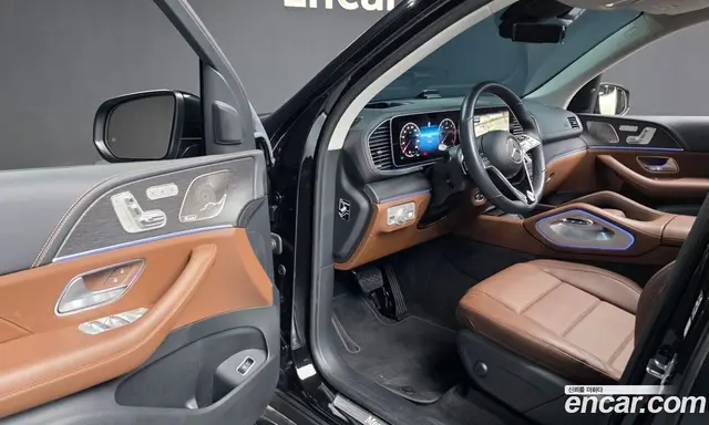 Mercedes-Benz GLE-Class 2024 2.0 автомат (гидро), миниатюра 12