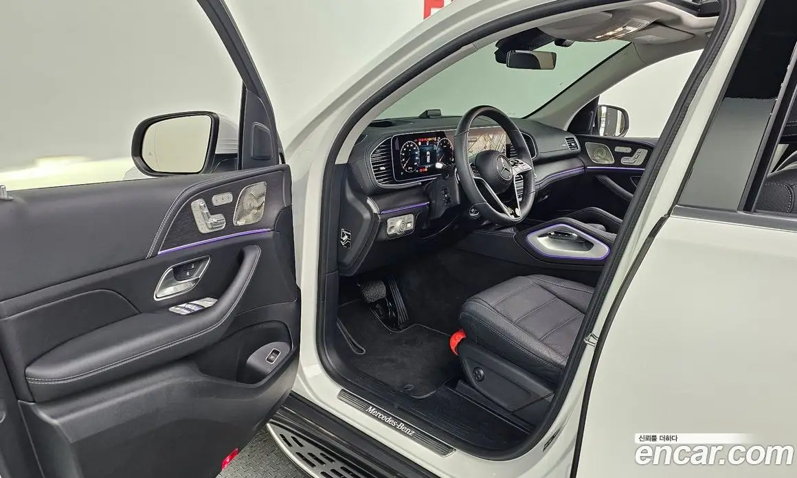 Mercedes-Benz GLE-Class 2025 3.0 автомат (гидро), фото 16