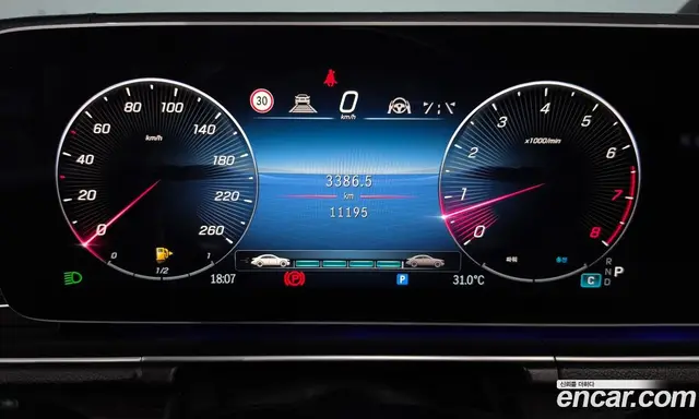 Mercedes-Benz GLE-Class 2025 2.0 автомат (гидро), миниатюра 11