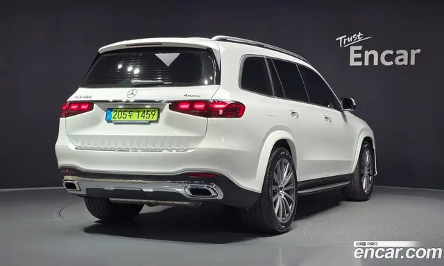 Mercedes-Benz GLS-Class 2025 3.0 автомат (гидро), миниатюра 2