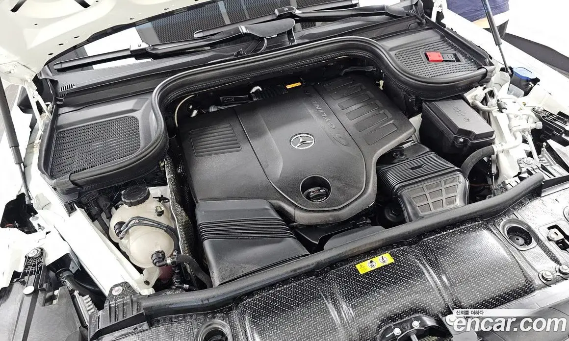 Mercedes-Benz GLS-Class 2025 3.0 автомат (гидро), фото 6