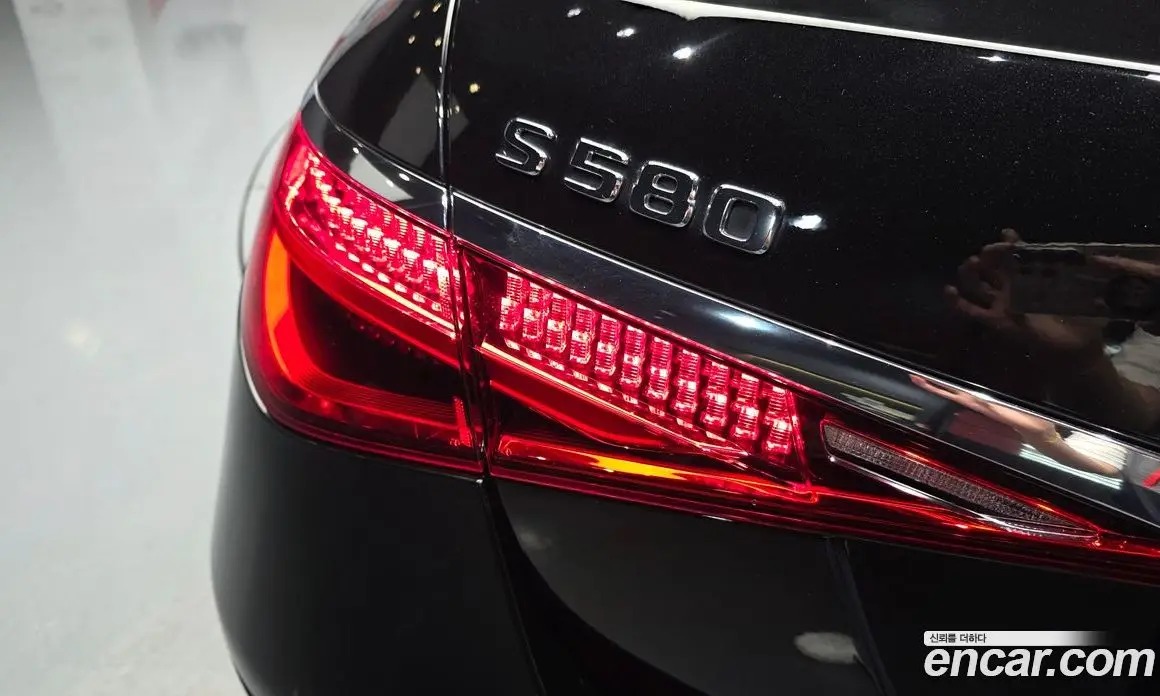 Mercedes-Benz S-Class 2023 4.0 автомат (гидро), фото 9 Mercedes-Benz S-Class 2023 4.0 автомат (гидро), фото 9