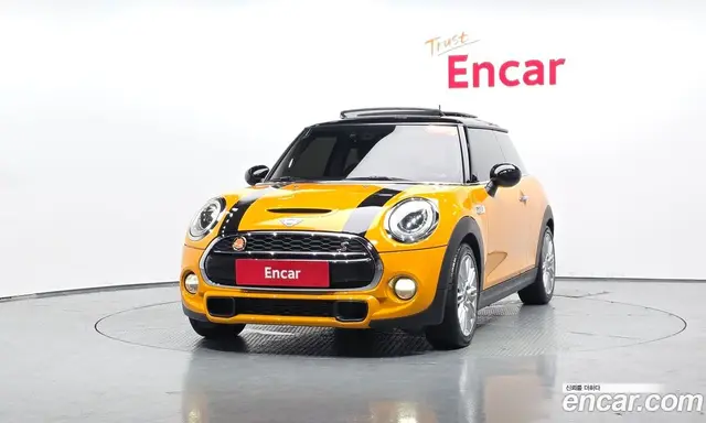 Mini Cooper 2015 2.0 автомат (гидро), миниатюра 2
