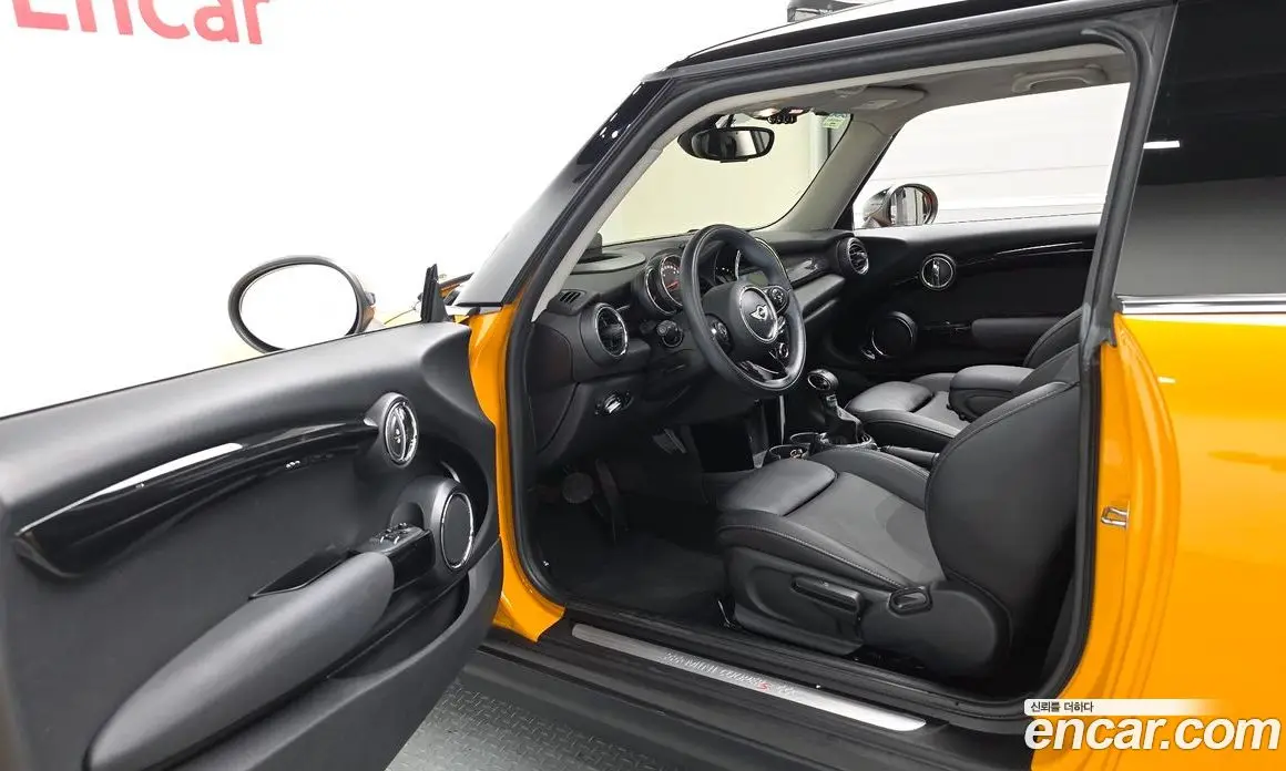 Mini Cooper 2015 2.0 автомат (гидро), фото 12