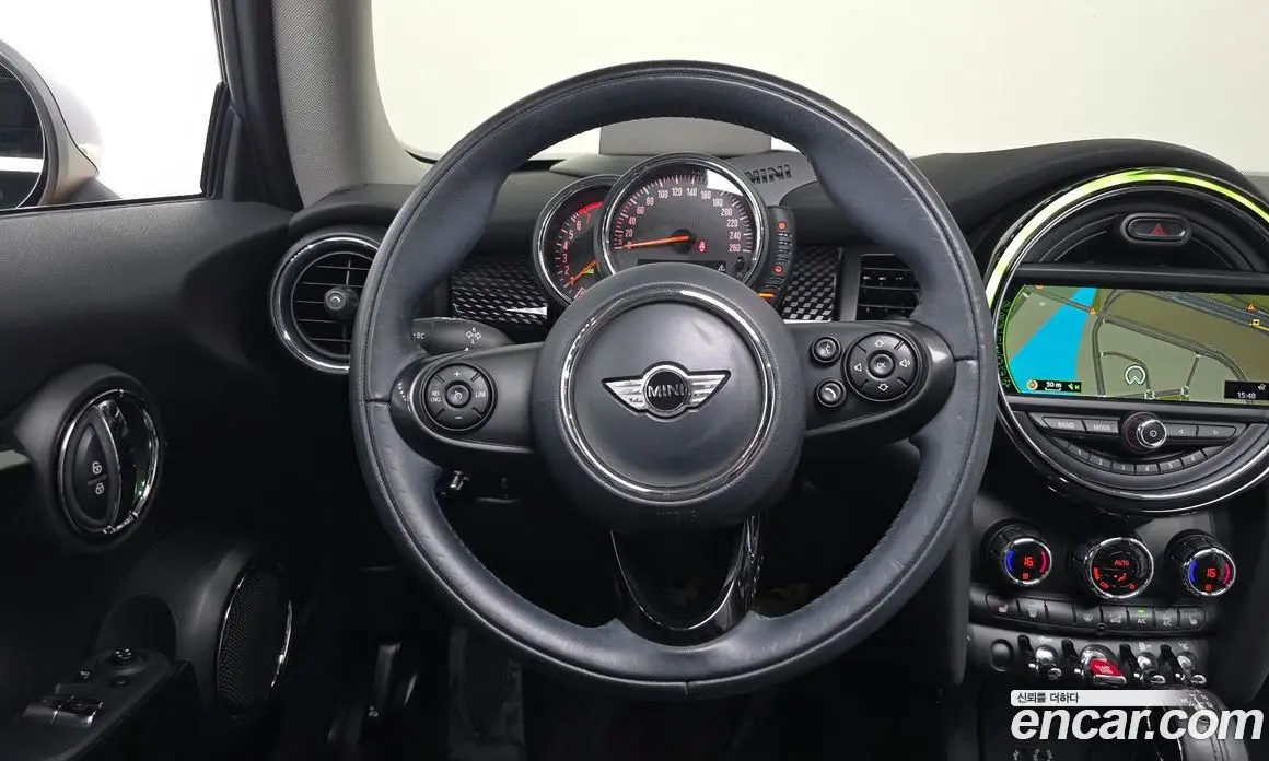 Mini Cooper 2015 2.0 автомат (гидро), фото 18