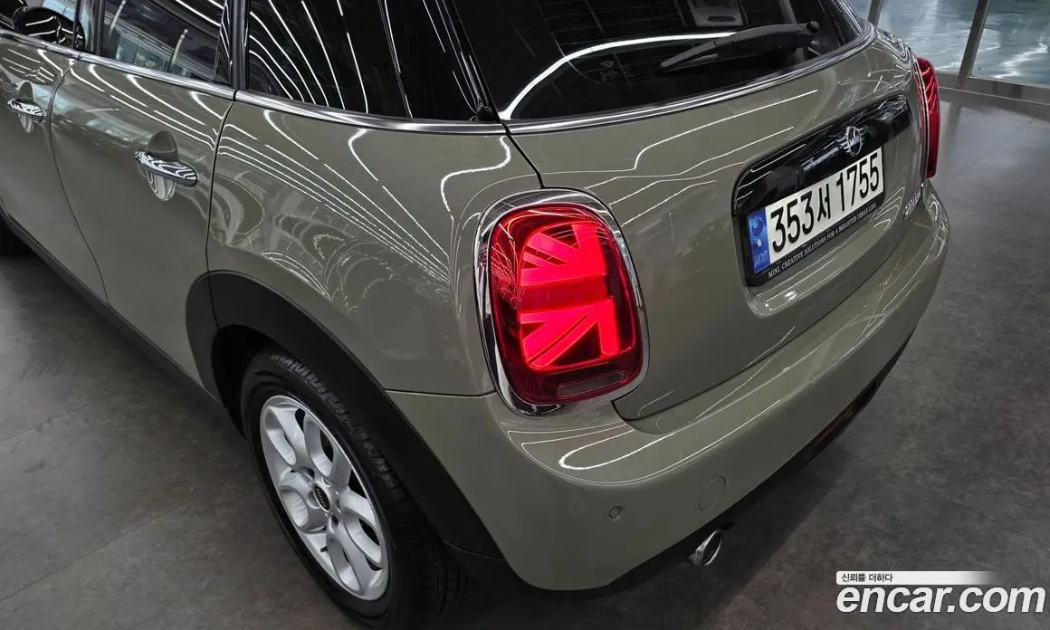 Mini Cooper 2020 1.5 автомат (гидро), фото 18