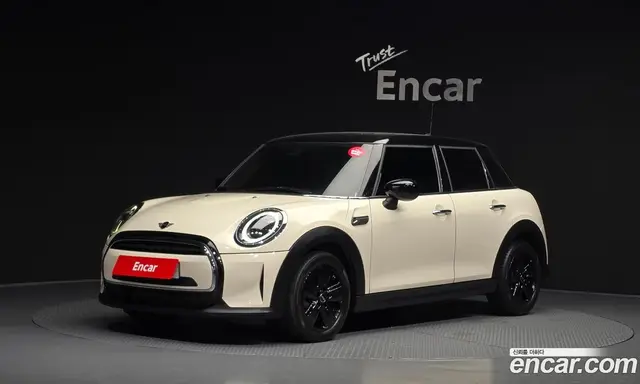 Mini Cooper, 2022, 70 195 км