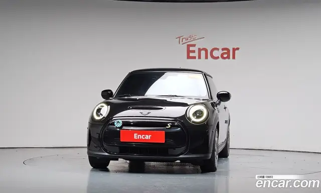 Mini Cooper 2023 автомат (гидро), миниатюра 2