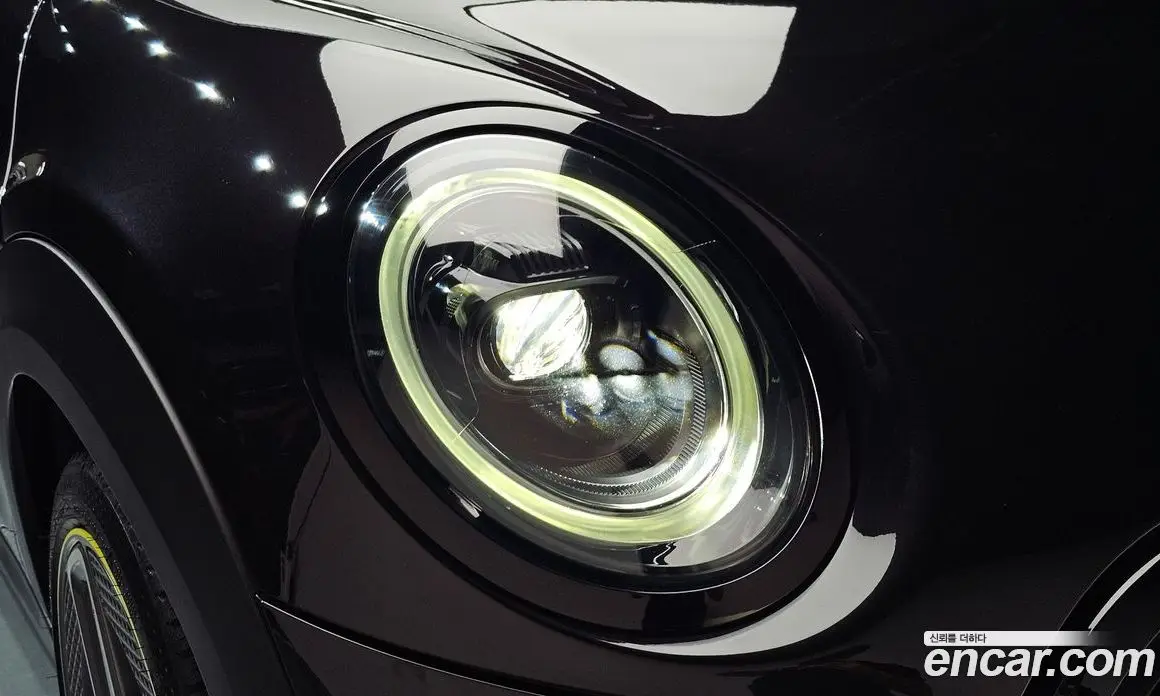 Mini Cooper 2023 автомат (гидро), фото 7