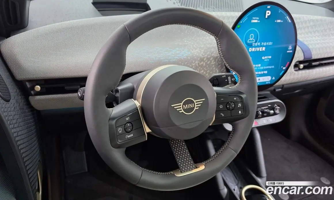 Mini Cooper 2024 0.1 автомат (гидро), фото 19