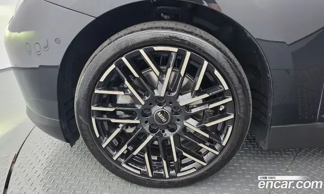 Mini Cooper 2024 0.1 автомат (гидро), миниатюра 5