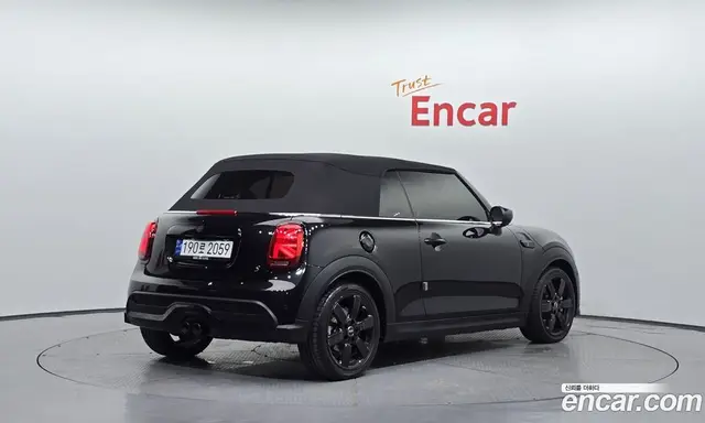 Mini Cooper Convertible 2023 2.0 автомат (гидро), миниатюра 2 Mini Cooper Convertible 2023 2.0 автомат (гидро), миниатюра 2