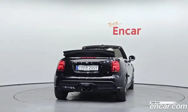 Mini Cooper Convertible 2023 2.0 автомат (гидро), миниатюра 4 Mini Cooper Convertible 2023 2.0 автомат (гидро), миниатюра 4