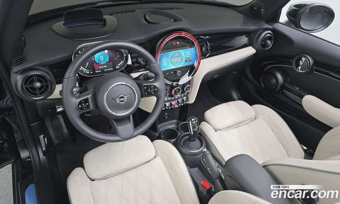 Mini Cooper Convertible 2023 2.0 автомат (гидро), фото 10 Mini Cooper Convertible 2023 2.0 автомат (гидро), фото 10
