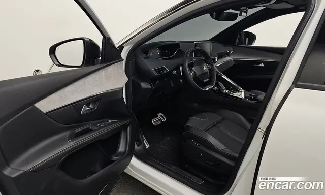 Peugeot 5008 2022 1.2 автомат (гидро), миниатюра 12