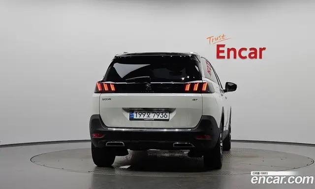 Peugeot 5008 2022 1.2 автомат (гидро), миниатюра 3