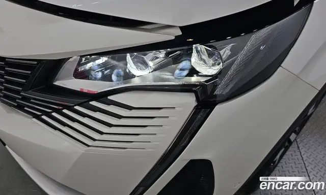 Peugeot 5008 2022 1.2 автомат (гидро), миниатюра 7