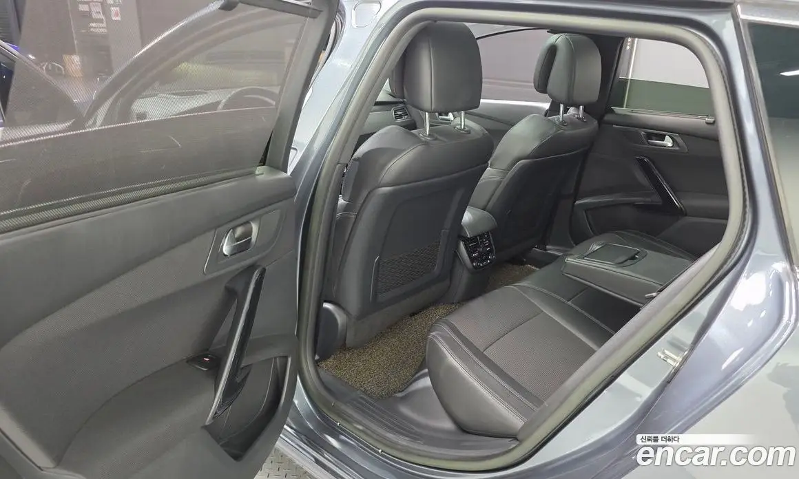 Peugeot 508 2014 1.6 автомат (гидро), фото 11 Peugeot 508 2014 1.6 автомат (гидро), фото 11