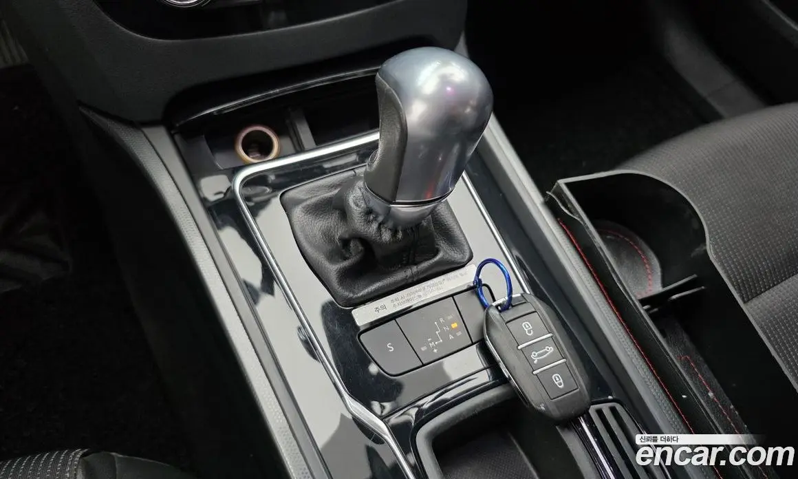 Peugeot 508 2014 1.6 автомат (гидро), фото 9 Peugeot 508 2014 1.6 автомат (гидро), фото 9