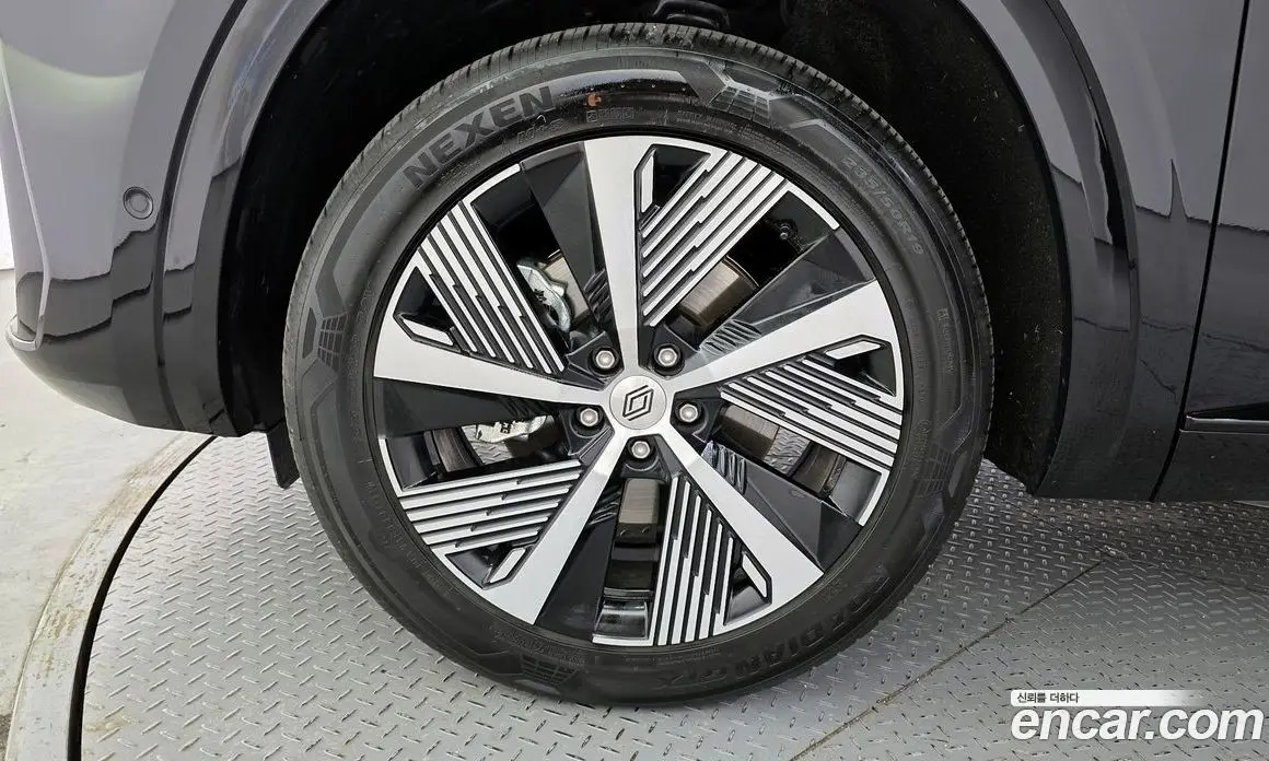 Renault (Samsung) Grand Koleos 2025 1.5 автомат (гидро), фото 5 Renault (Samsung) Grand Koleos 2025 1.5 автомат (гидро), фото 5