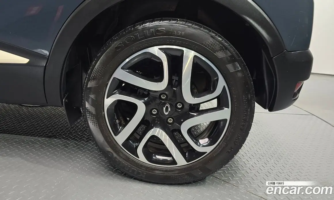 Renault (Samsung) QM3 2015 1.5 автомат (гидро), фото 6 Renault (Samsung) QM3 2015 1.5 автомат (гидро), фото 6