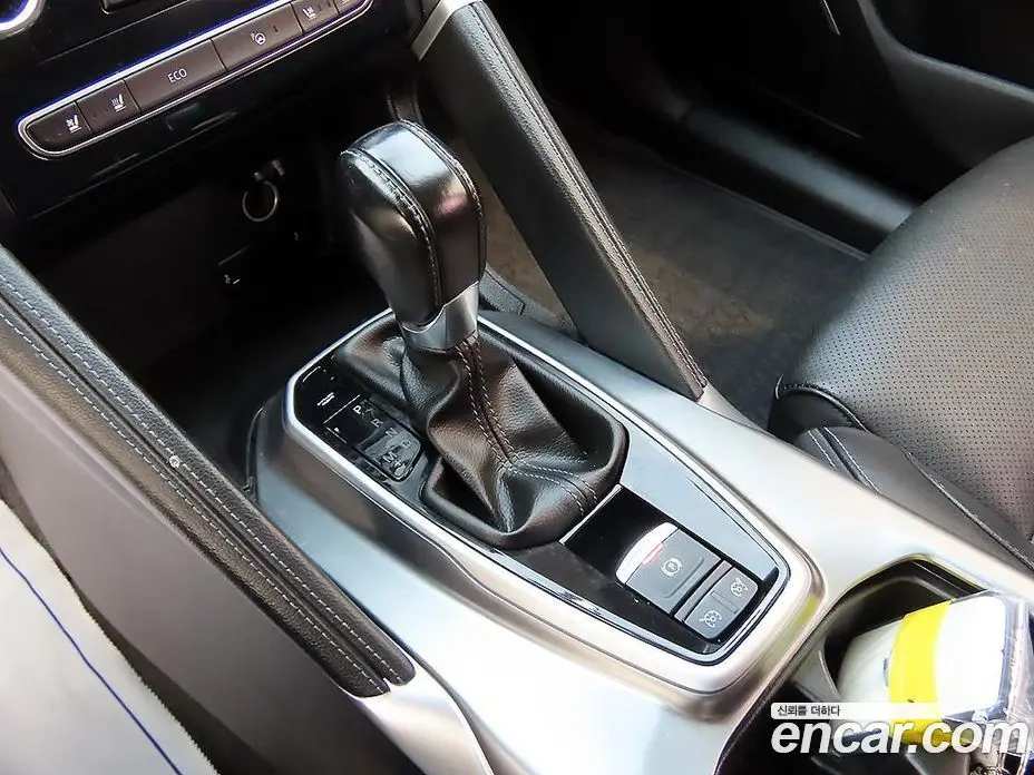 Renault (Samsung) QM6 2022 2.0 автомат (гидро), фото 10 Renault (Samsung) QM6 2022 2.0 автомат (гидро), фото 10