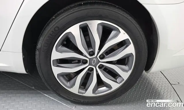 Renault (Samsung) SM6 2016 1.5 автомат (гидро), миниатюра 6 Renault (Samsung) SM6 2016 1.5 автомат (гидро), миниатюра 6
