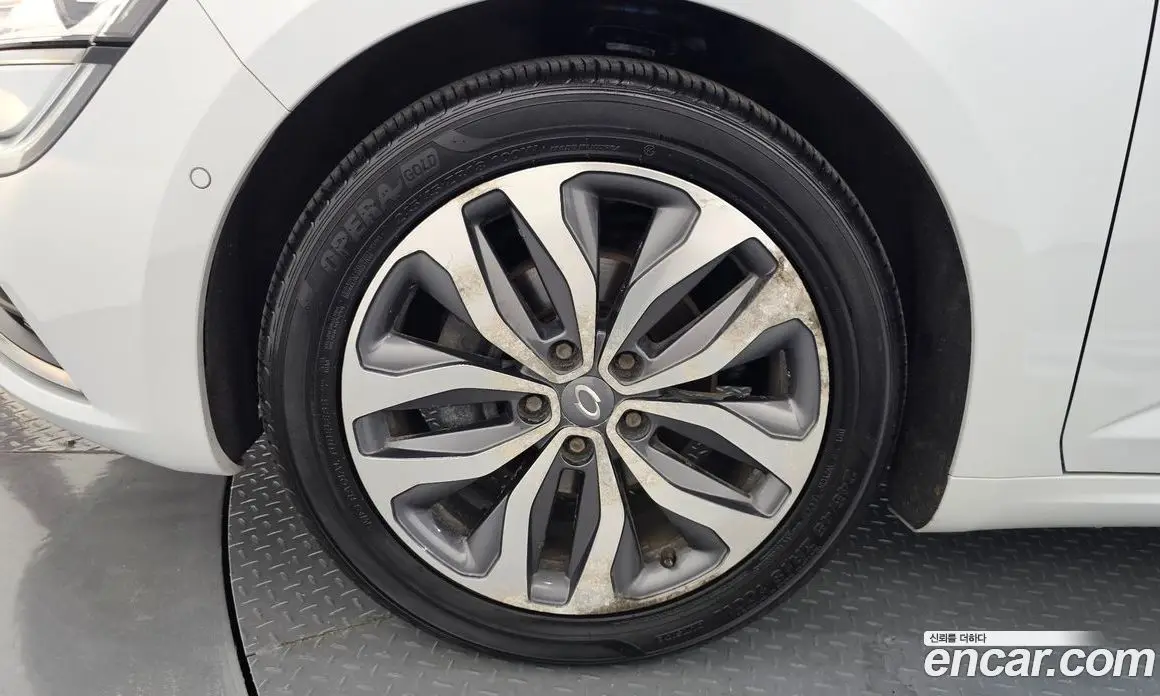 Renault (Samsung) SM6 2016 2.0 автомат (гидро), фото 5 Renault (Samsung) SM6 2016 2.0 автомат (гидро), фото 5