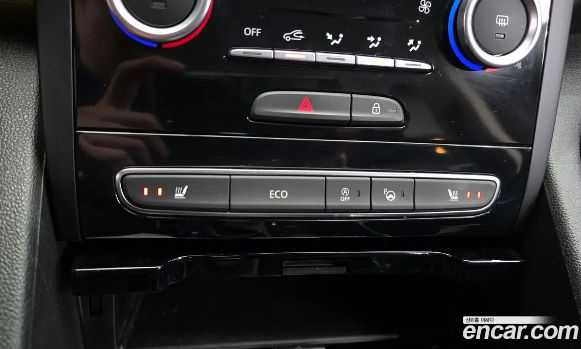 Renault (Samsung) SM6 2016 2.0 автомат (гидро), фото 16 Renault (Samsung) SM6 2016 2.0 автомат (гидро), фото 16