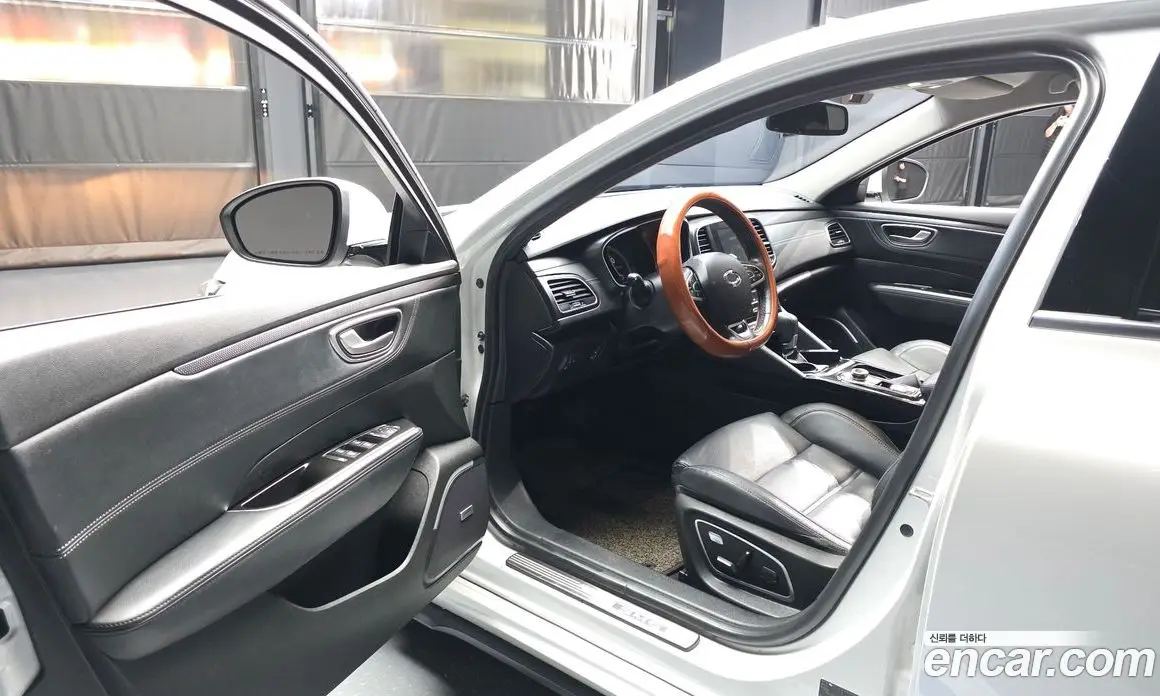 Renault (Samsung) SM6 2017 1.5 автомат (гидро), фото 13 Renault (Samsung) SM6 2017 1.5 автомат (гидро), фото 13