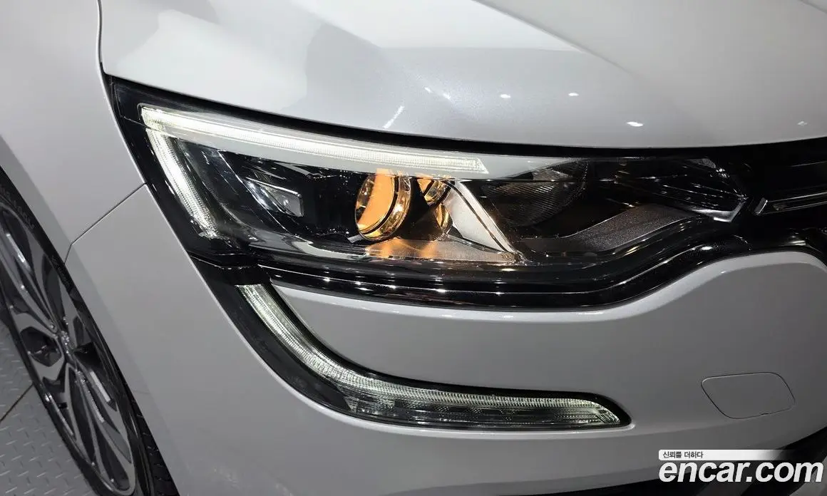Renault (Samsung) SM6 2017 1.5 автомат (гидро), фото 8 Renault (Samsung) SM6 2017 1.5 автомат (гидро), фото 8