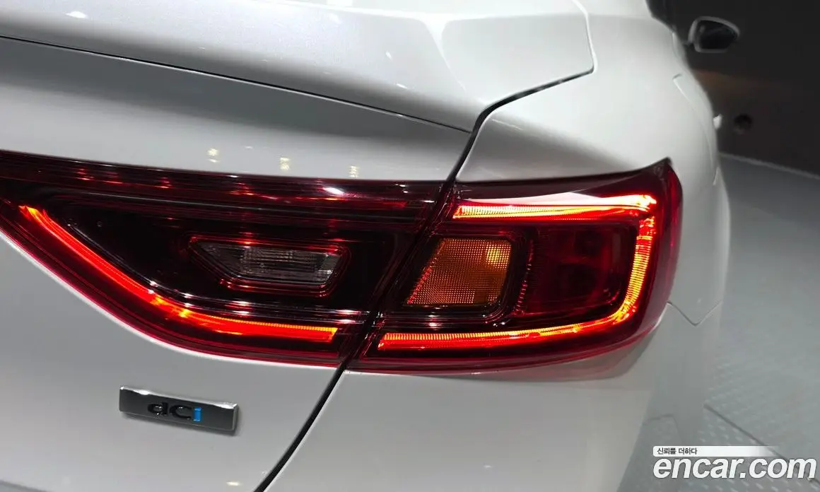 Renault (Samsung) SM6 2017 1.5 автомат (гидро), фото 9 Renault (Samsung) SM6 2017 1.5 автомат (гидро), фото 9
