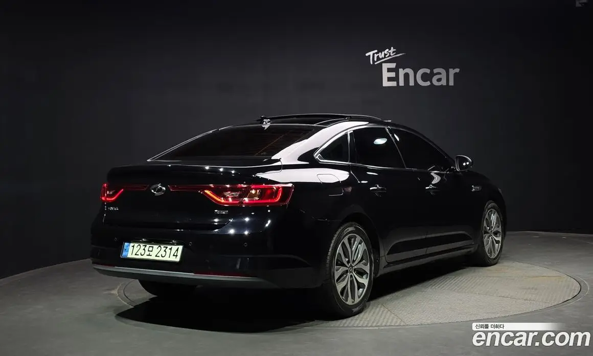 Renault (Samsung) SM6 2017 2.0 автомат (гидро), фото 2 Renault (Samsung) SM6 2017 2.0 автомат (гидро), фото 2