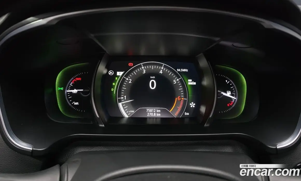 Renault (Samsung) SM6 2017 2.0 автомат (гидро), фото 11 Renault (Samsung) SM6 2017 2.0 автомат (гидро), фото 11