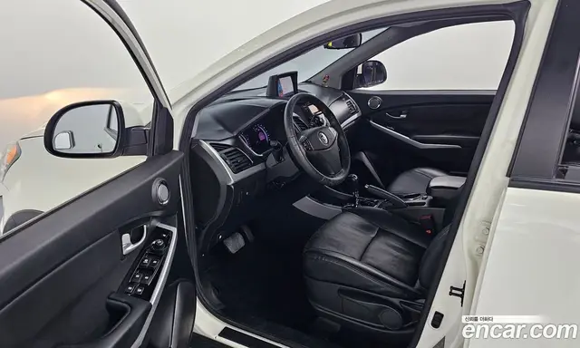 SsangYong Korando 2014 2.0 автомат (гидро), миниатюра 12
