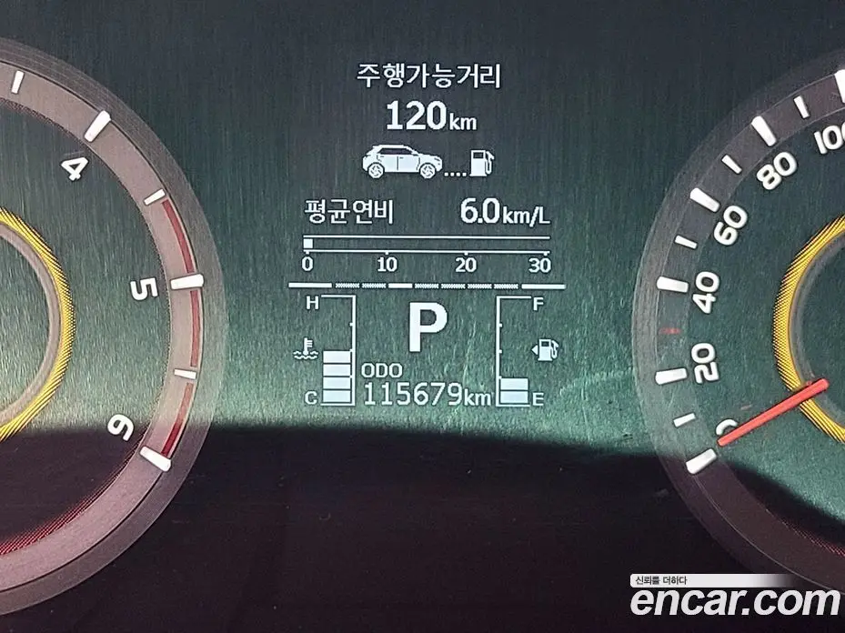 SsangYong Korando 2015 2.2 автомат (гидро), фото 12