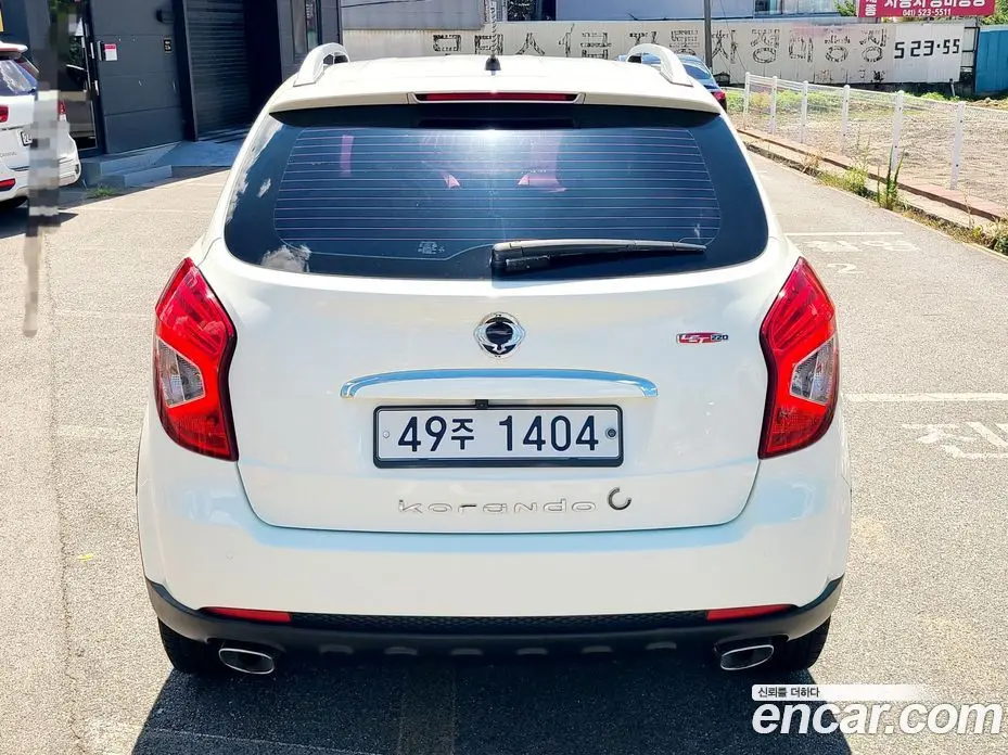 SsangYong Korando 2015 2.2 автомат (гидро), фото 4