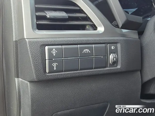 SsangYong Korando 2020 1.5 автомат (гидро), миниатюра 12